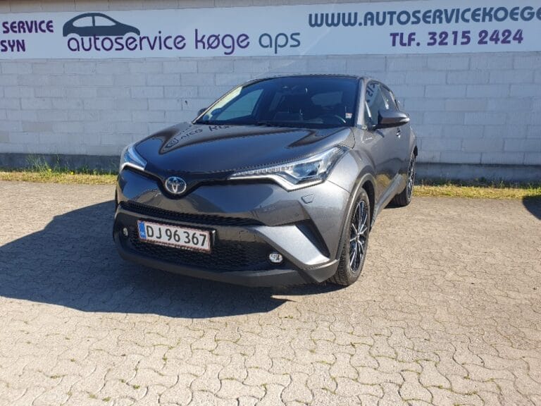 Toyota C-HR 1,8 Hybrid Premium Selected CVT 5d